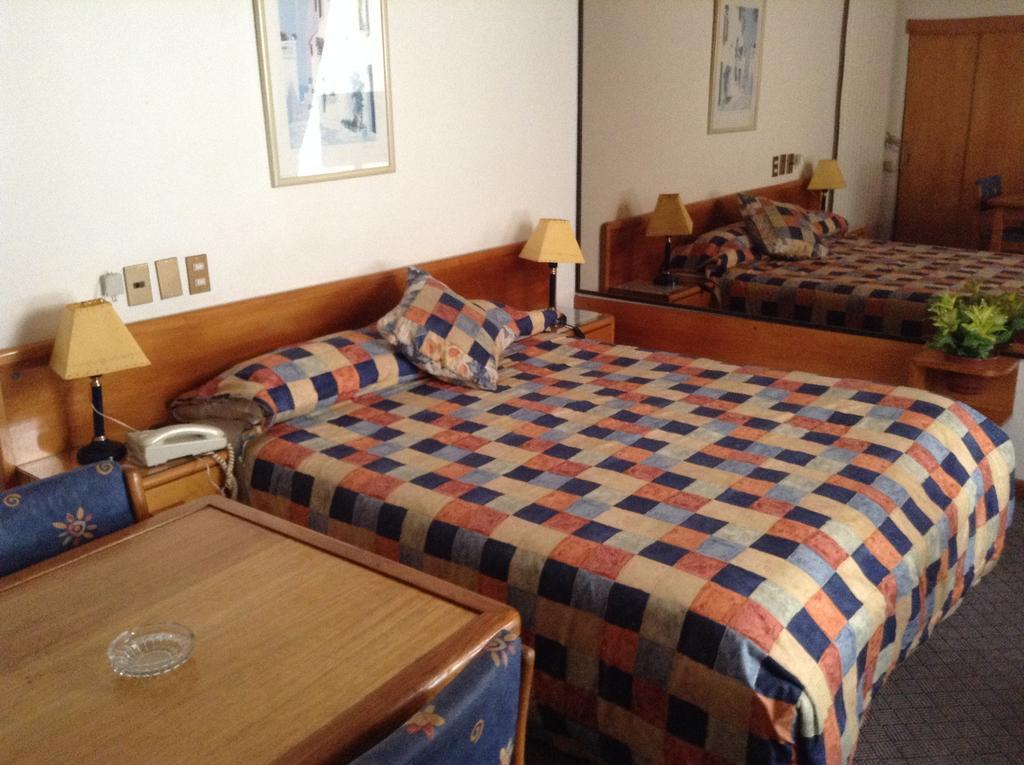 Hotel Alicante Chillán Zimmer foto